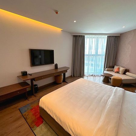Apec Mandela Wyndham Mui Ne Hotel Ap Long Son Exterior photo